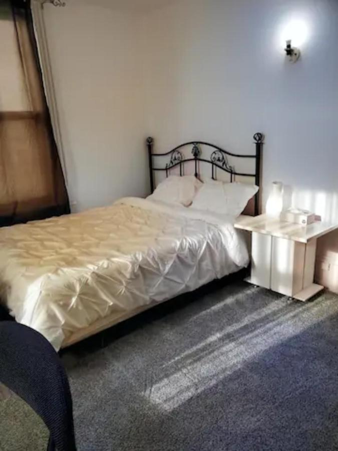 Booking-Eddy- Single Room With Self Check-In Hull Ngoại thất bức ảnh